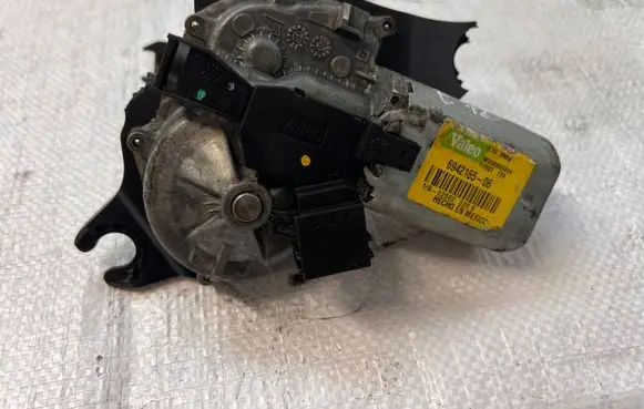 BMW X5 E70 Rear window wiper motor 6942165