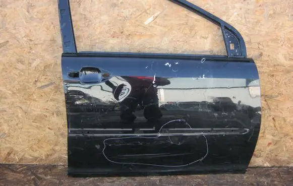 Lexus RX 330 - 350 - 400H Front door