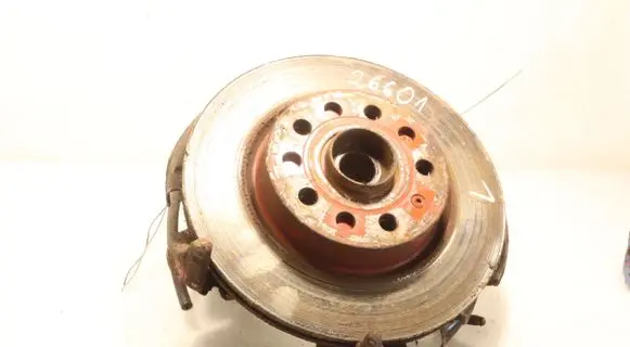 Volkswagen Golf VI Front wheel hub spindle knuckle