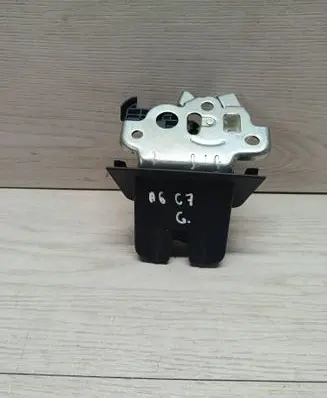 Audi A6 S6 C7 4G Tailgate/trunk/boot lock/catch/latch 4G9827520