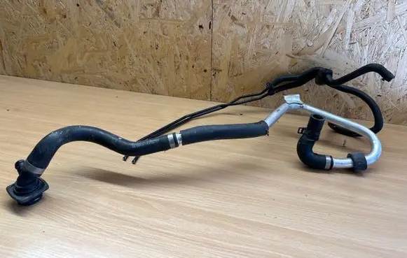 Mercedes-Benz C W205 Engine coolant pipe/hose A2058303102