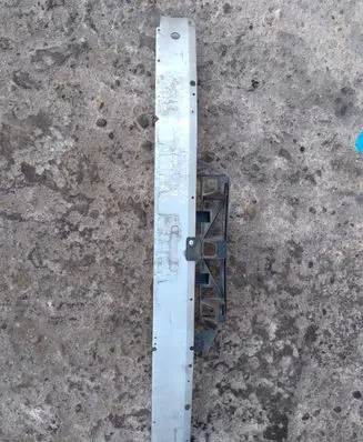 Opel Zafira B Front bumper cross member