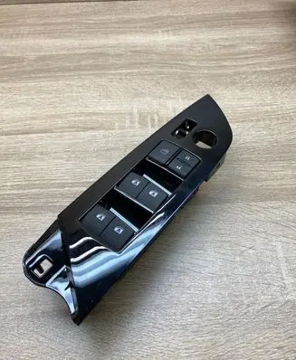 Toyota Prius (XW50) Electric window control switch 515676A 8404047070