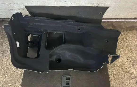 Mercedes-Benz E AMG W212 Trunk/boot lower side trim panel A2126900800 2126900800
