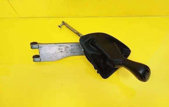 BMW 1 E81 E87 Gear shifter/selector 7532492 75324956