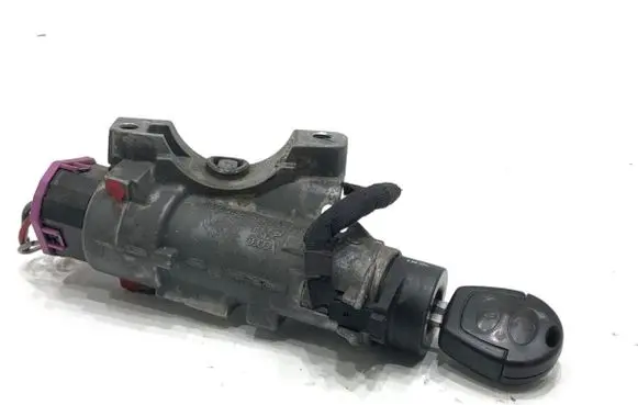 Seat Leon (1M) Ignition lock 4B0905851C