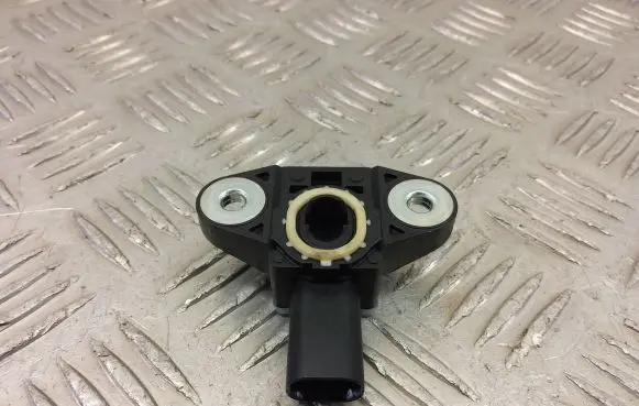 Hyundai Kona I Airbag deployment crash/impact sensor 95920-J9100