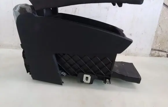 Volkswagen PASSAT B6 Armrest