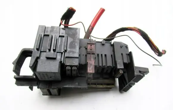 Mercedes-Benz C W205 Fuse module