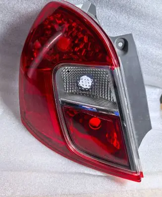 Suzuki Celerio Rear/tail lights 220-18115