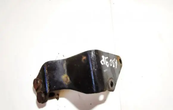 Mazda 323 Engine mounting bracket