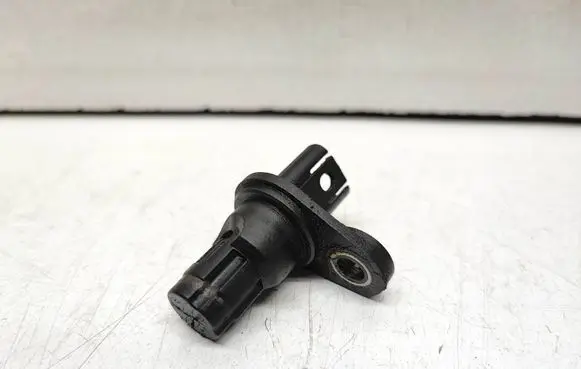 BMW X3 F25 Camshaft position sensor 7525014