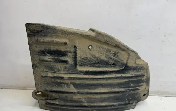 Land Rover Discovery 5 Other under body part HY32100B12AC