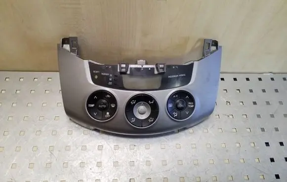 Toyota RAV 4 (XA30) Climate control unit 5590042240 4559442060