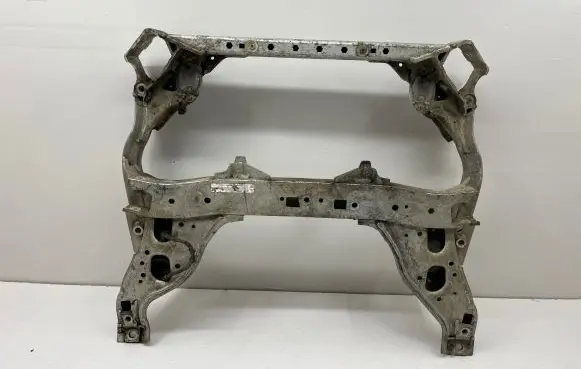 BMW 1 E81 E87 Front subframe 512236455