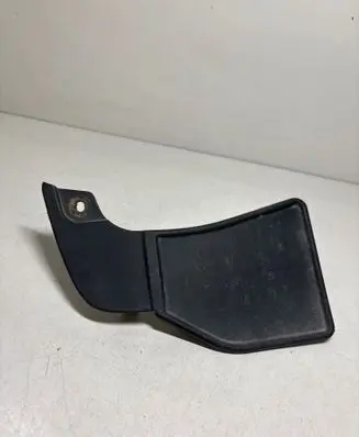 Toyota Corolla Verso AR10 Side skirt rear trim 