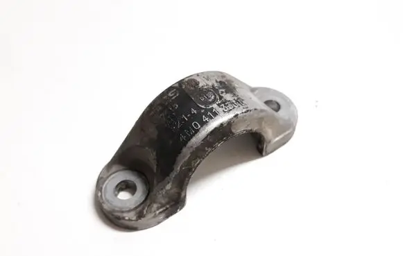 Audi Q7 4M Sway bar bush bracket, front 4M0411336D