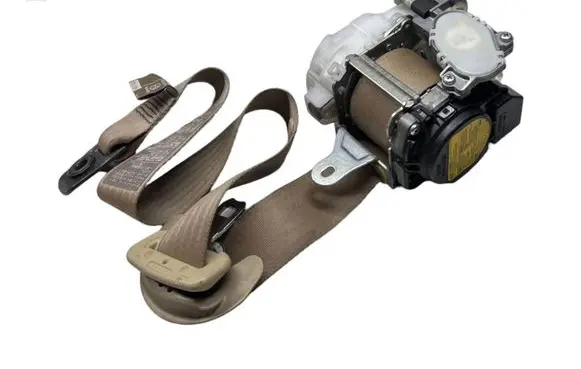 Lexus GS 300 350 430 450H Front seatbelt 8237000090 7J08280310 J082512