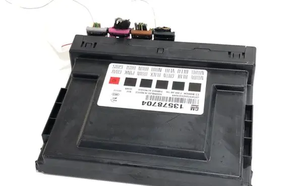 Opel Insignia A Central body control module 13578704