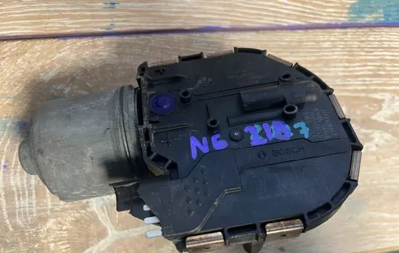 Dacia Spring Rear window wiper motor 73594507 190654030212