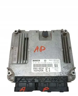 Toyota Auris 150 Engine control unit/module 89661-02E10