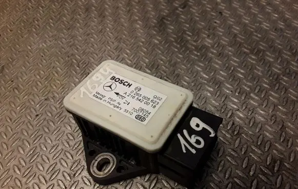 Mercedes-Benz A W169 Yaw turn rate sensor 2165420018 A2165420018