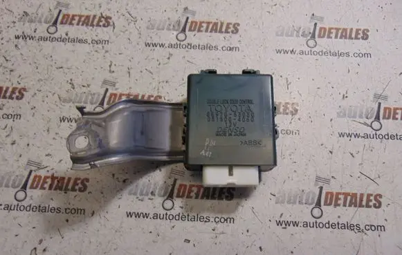 Lexus IS 220D-250-350 Door control unit/module 8597053030