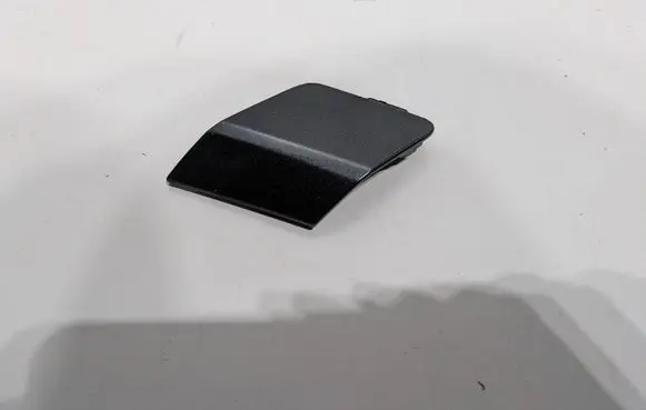 Audi A3 8Y Front tow hook cap/cover 8Y0807241D