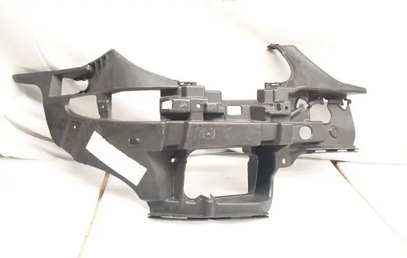 Mercedes-Benz SL R230 Front bumper mounting bracket A2308850465