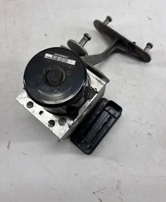 Mercedes-Benz C W204 ABS Pump A2044312112 10021201994
