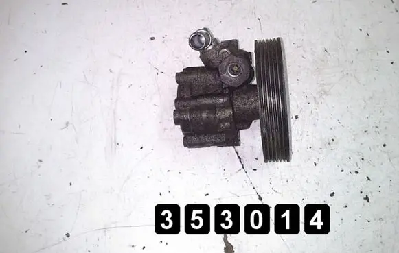 Citroen C5 Power steering pump 9636086580