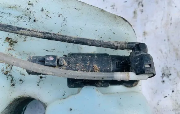 Citroen Xsara Picasso Windscreen/windshield washer pump