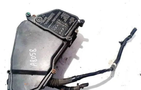 Porsche Cayenne (9PA) Fuse box set 7l0010338a
