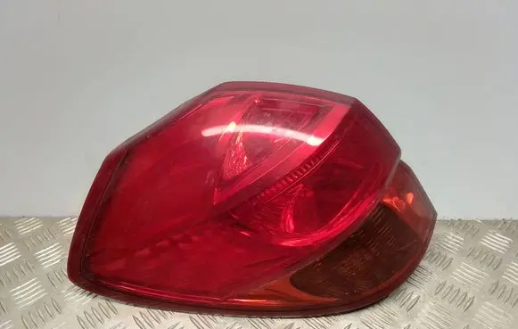 Subaru Outback Rear/tail lights 22020792