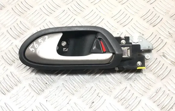 Honda Civic Front door interior handle 7627
