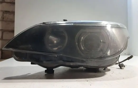 BMW 5 E60 E61 Headlight/headlamp 15872300