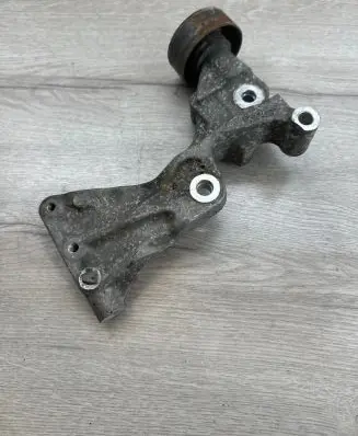 Generator/alternator bracket