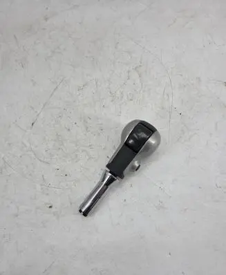Nissan Rogue Gear lever shifter trim leather/knob