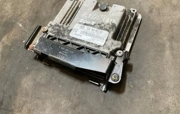 Seat Altea XL Engine control unit/module 03G906021AN 03G906021SK 0281014419