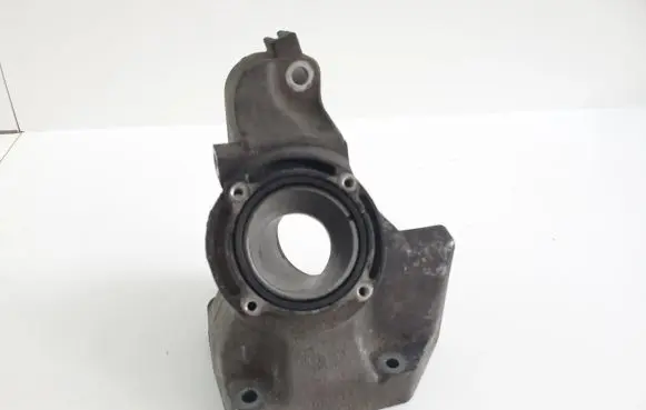Mercedes-Benz E W211 Engine mounting bracket A6462230504 6001414