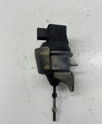Volkswagen Tiguan Turbine electric control actuator 