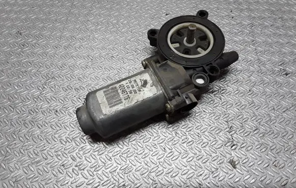 Renault Scenic I Rear door window regulator motor 400467T6