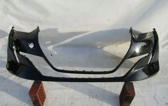 Peugeot 208 Front bumper