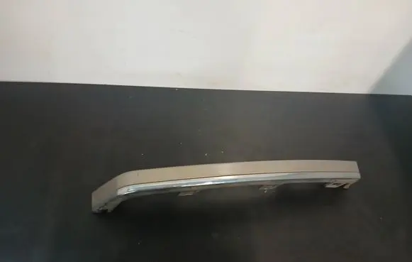 Volvo S80 Rear/tail light trim molding 8662644 1125