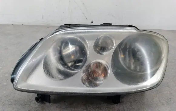 Volkswagen Touran I Headlight/headlamp 1T0941005D