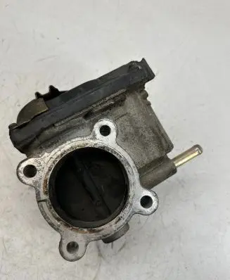 Mitsubishi Grandis Throttle valve