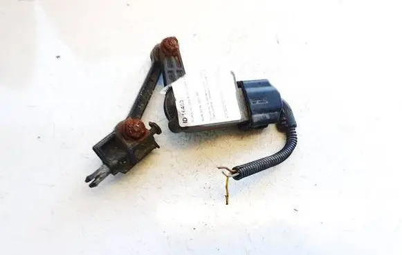 Audi Q7 4L Front height sensor lever 4E0907503C 6PM00816151