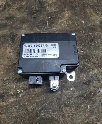 Mercedes-Benz E W211 Battery control module A2115402745 13030DAB 0199000002