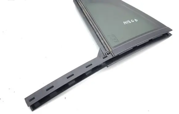 Jaguar I-Pace Rear vent window glass J9D325828B
