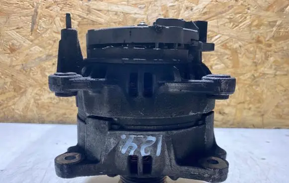Mitsubishi Grandis Generator/alternator 06F903023F 0124525091